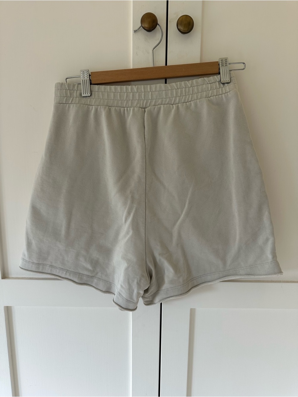 FAVORITE DAUGHTER Lounge Shorts Small Soft Grey - Picture 4 of 6